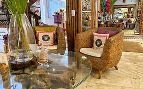 Casa Jaguar Hotel Boutique&Galería